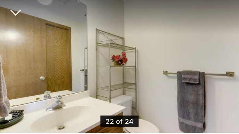Building Photo - 2327 Amberwood Dr