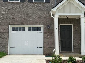 Building Photo - 107 Brighton Ln