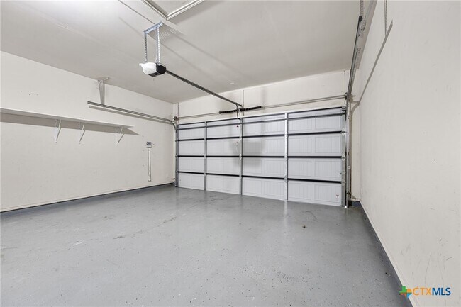 Building Photo - 5101 Birmingham Cir