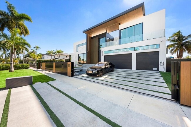 Building Photo - 1102 Washington St