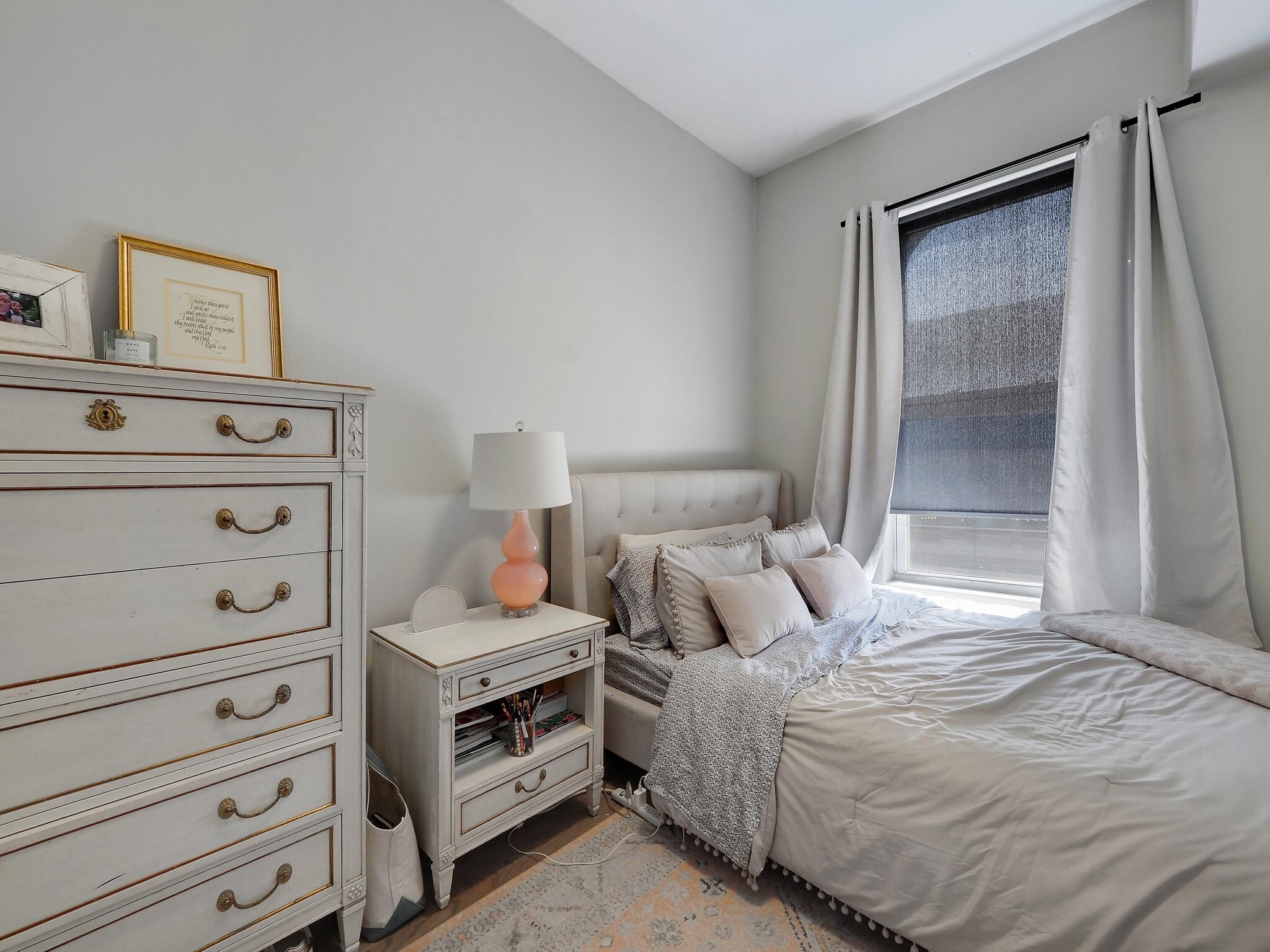 Building Photo - 2652 N Halsted St
