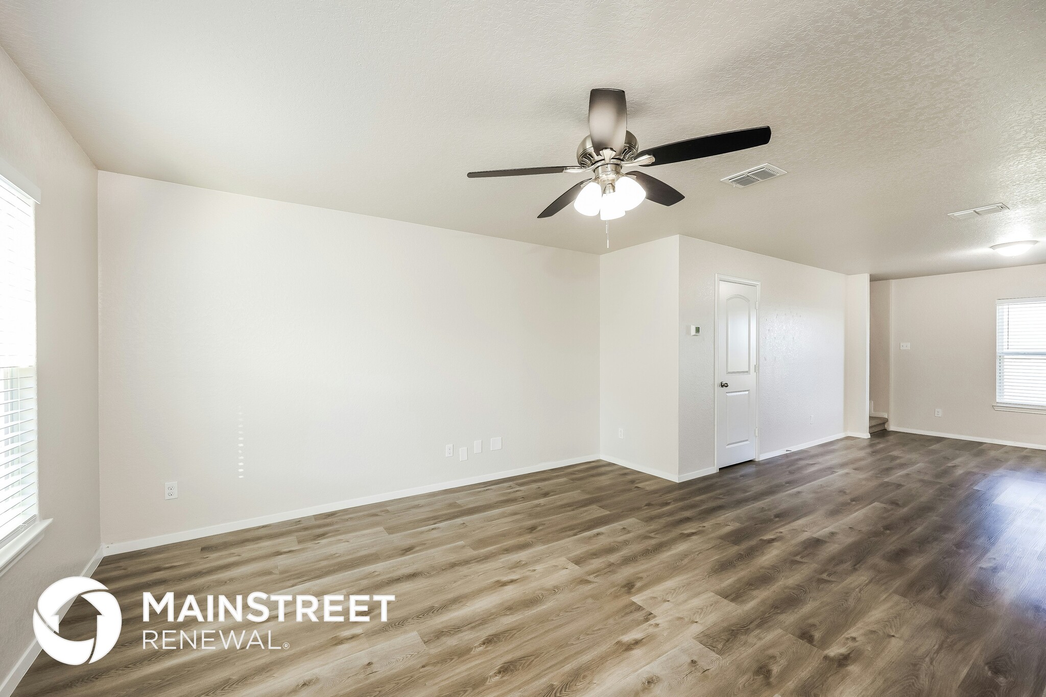 Building Photo - 6726 Sabinal