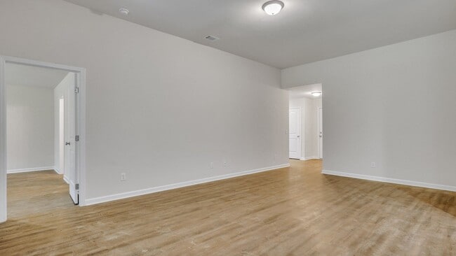 Building Photo - 157 Braxton Blvd
