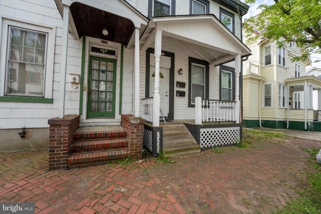 Primary Photo - 204 Garden St