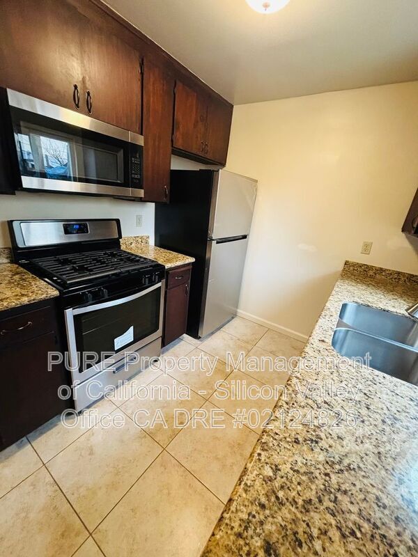 Building Photo - 115 Jefferson St