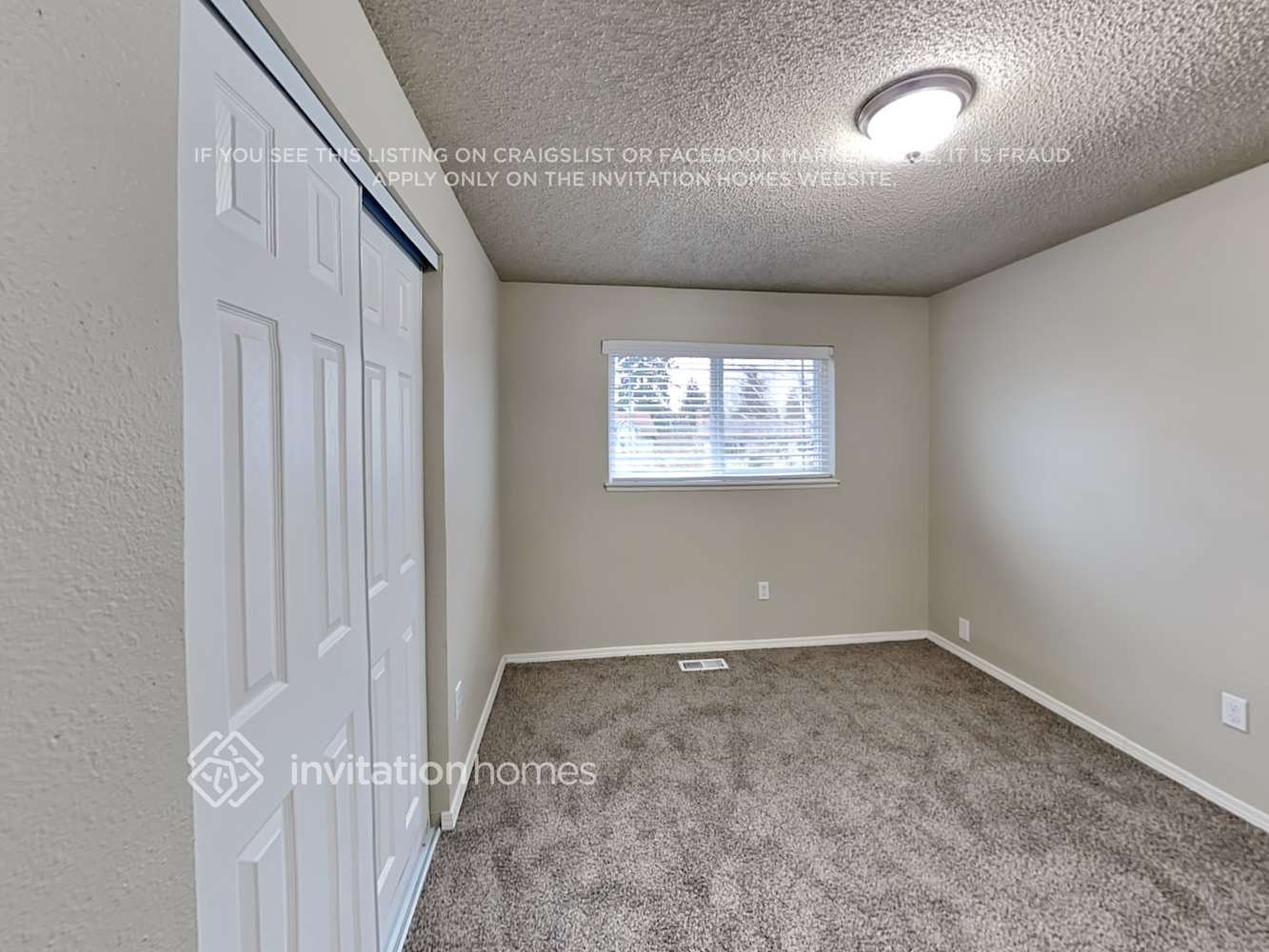 Building Photo - 5211 S 300th Pl