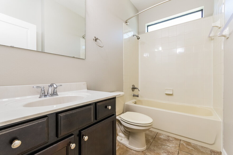 Building Photo - 1090 Hermosa Way