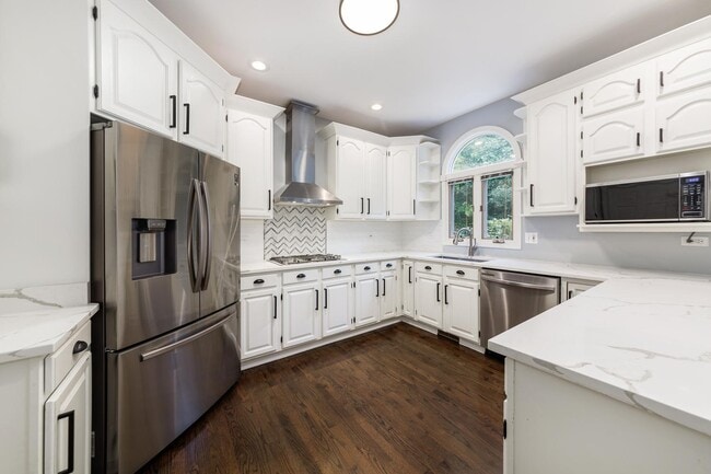 Building Photo - 1106 Portsmouth Cir