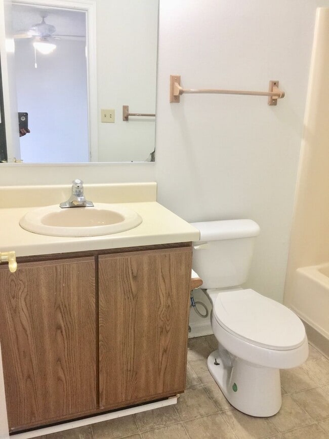 Building Photo - 2407 Marsh Creek Ct