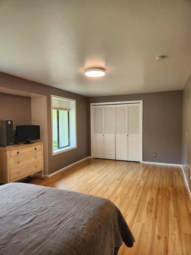 Building Photo - 20 Warbler Ln