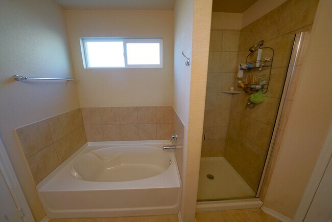 Building Photo - Gorgeous Selma Living with a Inground Pool...