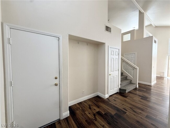 Building Photo - 853 Dancing Vines Ave