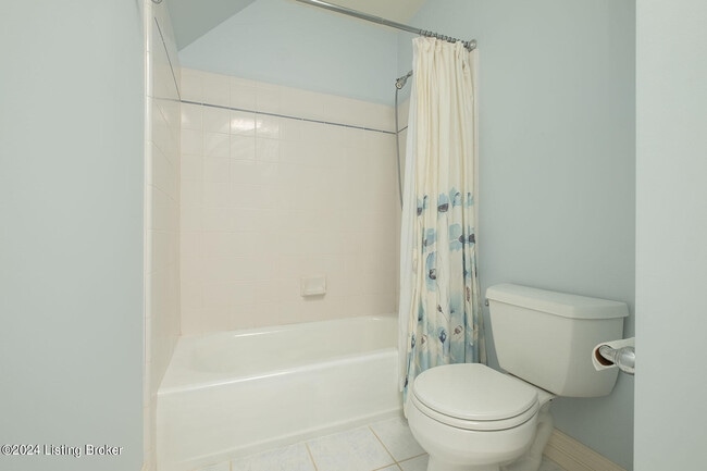 Building Photo - 3003 Glenhill Ct