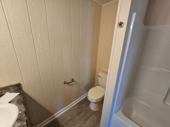 Building Photo - 7692 Windward Point Dr