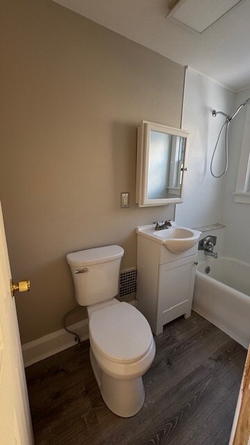 Building Photo - 30 High St