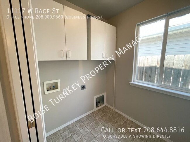 Building Photo - 11117 W Race Ct