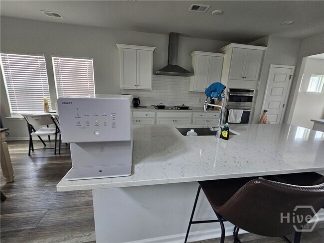 Building Photo - 730 Blue Moon Xing