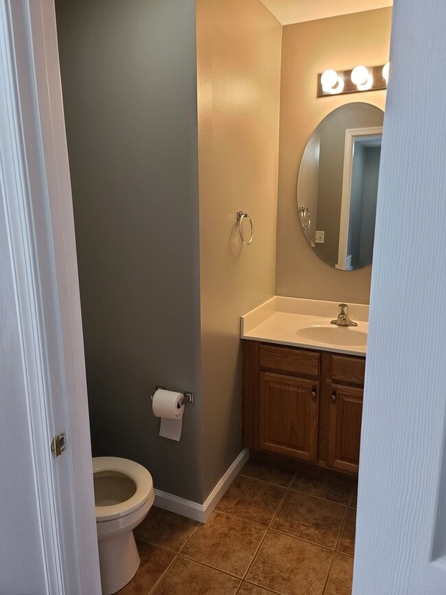 Building Photo - 3 Bedroom Townhome for Rent in Waynesboro