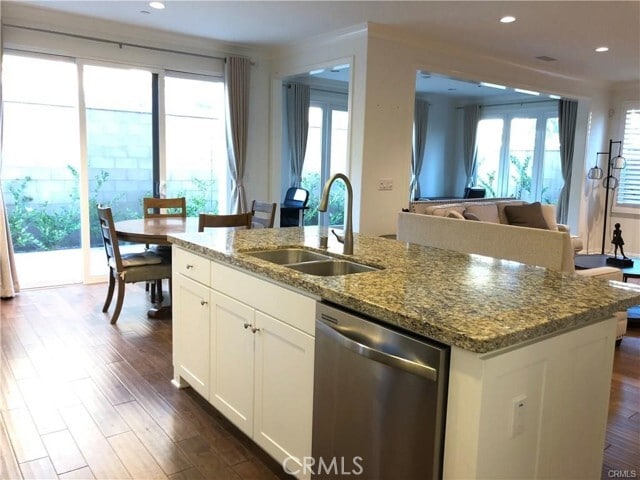 Building Photo - 117 Waterleaf
