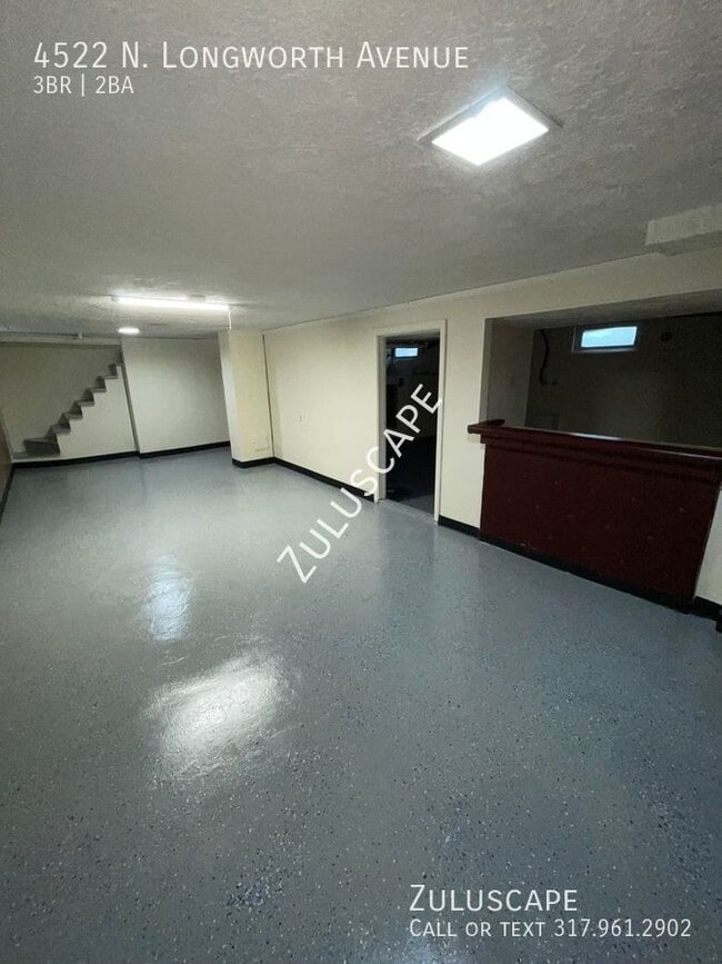 Building Photo - 4522 N Longworth Ave