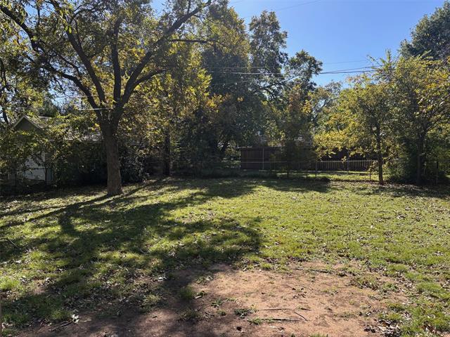 Building Photo - 1110 Edinburg Ln