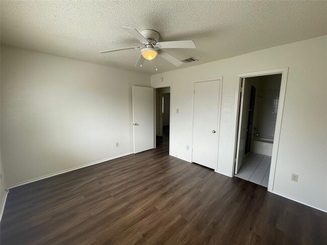 Building Photo - 7603 Woodstone Cove