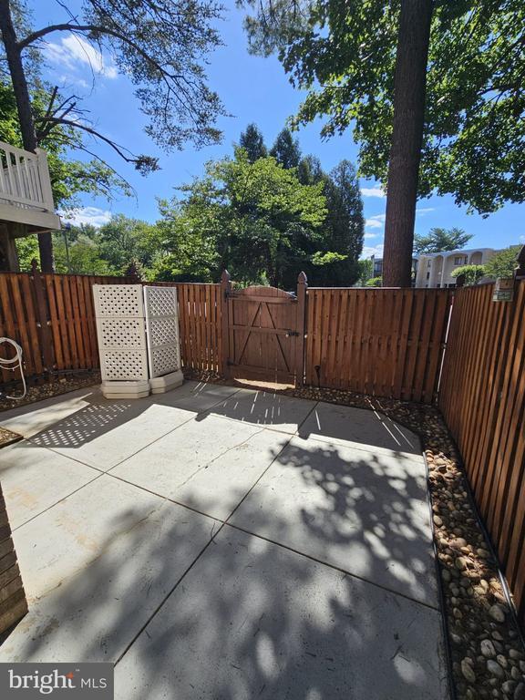 Building Photo - 10218 Arizona Cir