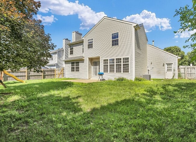 Building Photo - 709 Indigo Dr