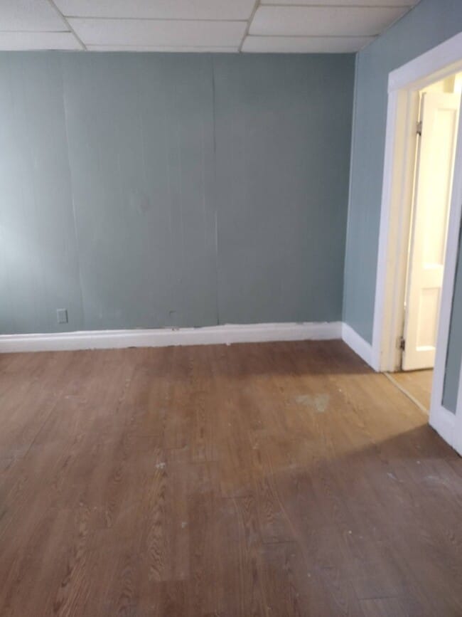 Building Photo - 1426 Sunset Ave