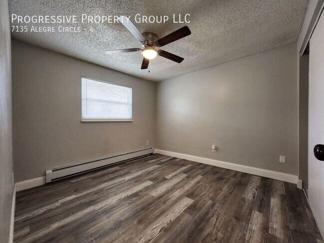 Building Photo - 7135 Alegre Cir