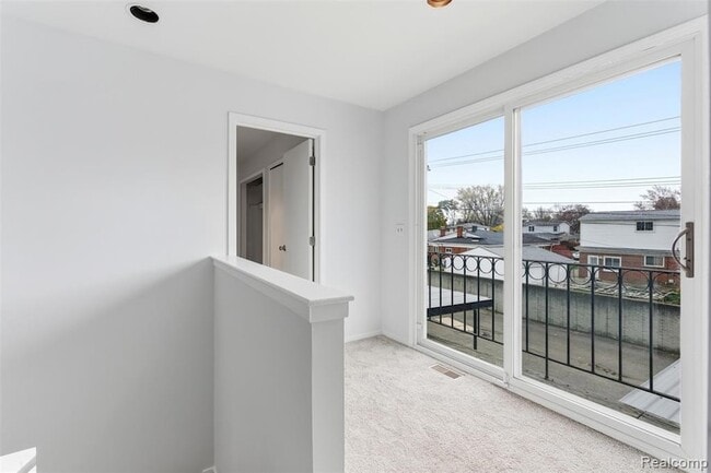 Building Photo - 5186 E 14 Mile Rd