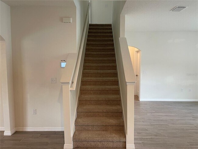 Building Photo - 6065 SW 84th St