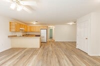 Building Photo - 400 Flurry Ln