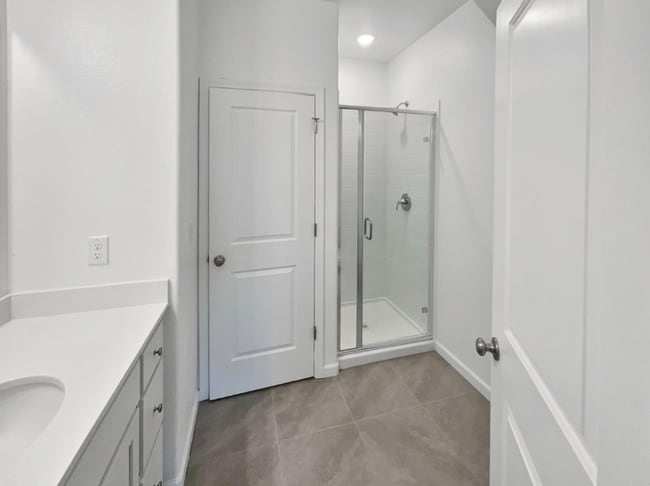 Building Photo - 12153 Alamosa Dr