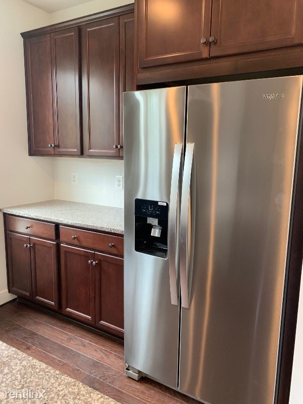 Building Photo - 3 br, 2 bath Townhome - 2363 Wyeth St