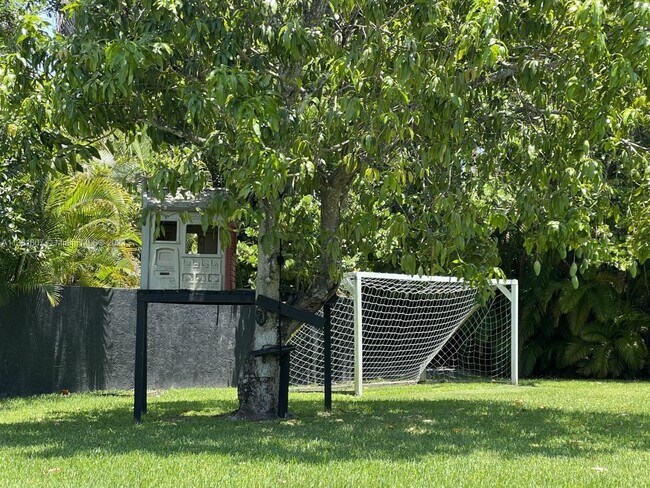 Building Photo - 7720 SW 147th Terrace