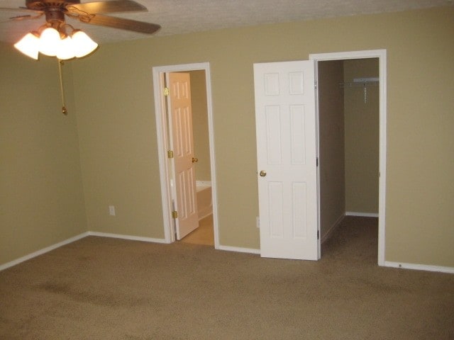 Building Photo - 2649 Sutherland Dr