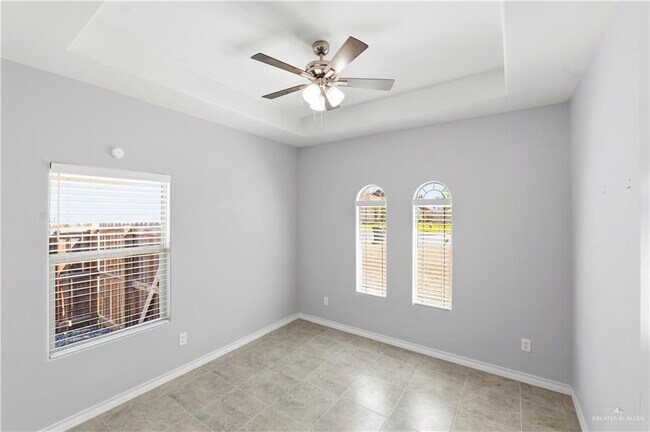 Building Photo - 24 Quietud St