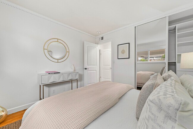 Building Photo - West San Jose home four bedrooms three baths with separate bedroom and full bath