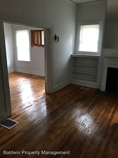 Building Photo - 3 br, 1 bath House - 1313 W FLORIDA STREET