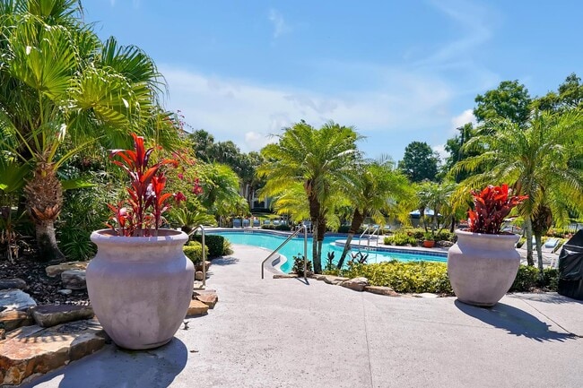 Building Photo - ARIUM Valencia Gardens