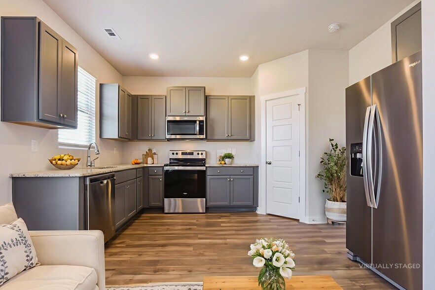 Building Photo - 26242 Beech Grv Ln NW