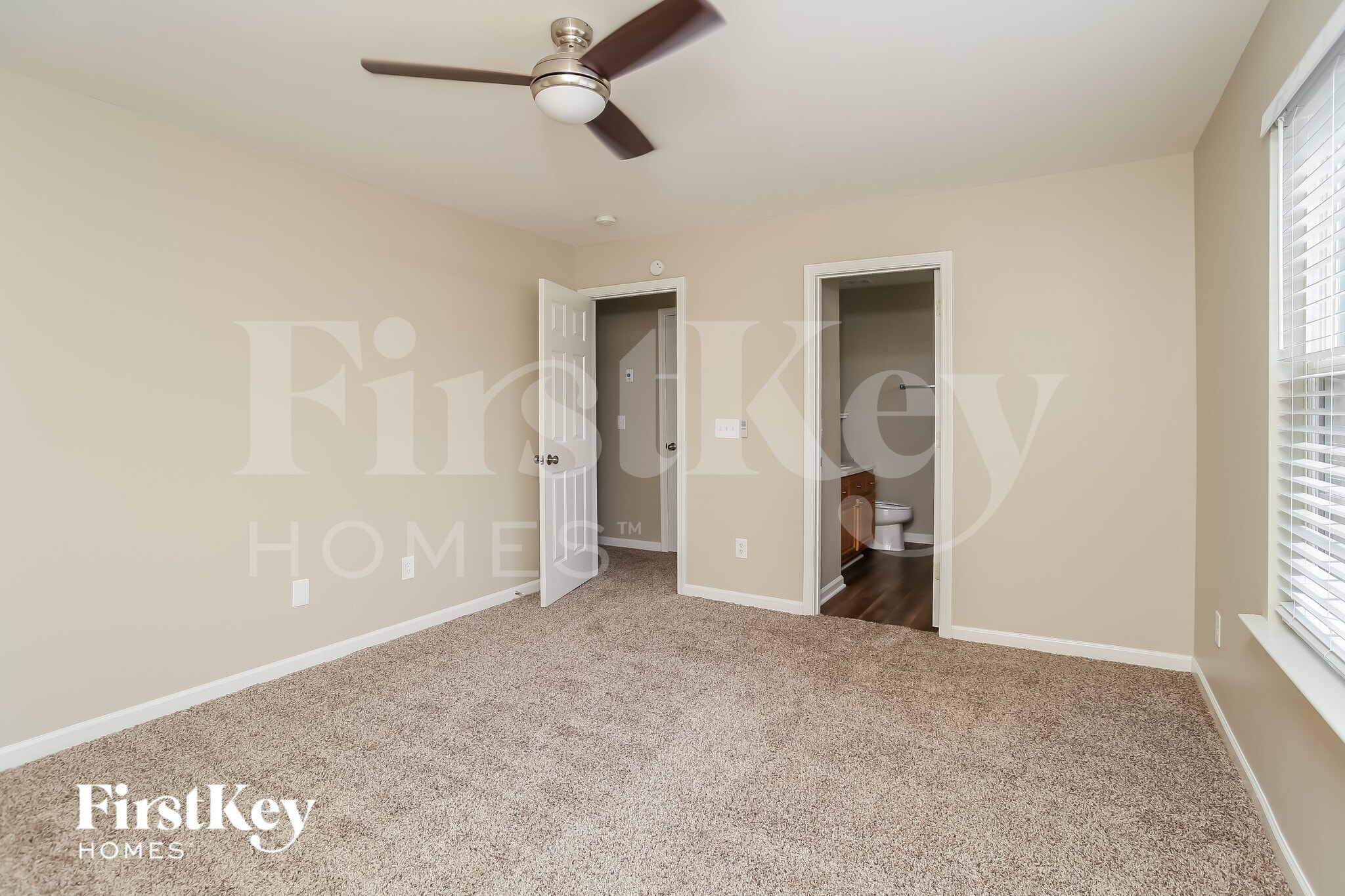Building Photo - 292 Hiawassee Dr