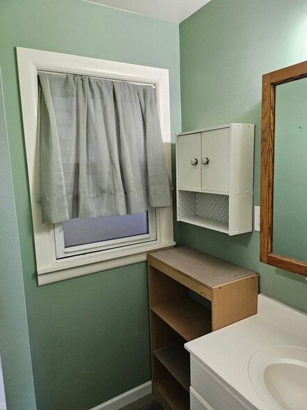 Building Photo - 769 S Ogden St