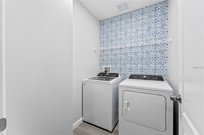 Building Photo - 3137 Riverboat Wy