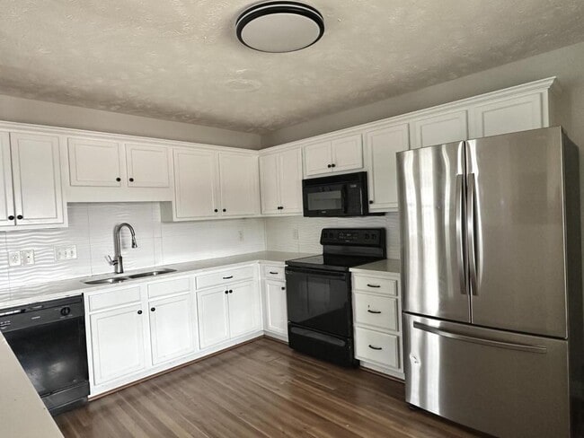 Building Photo - 5656 Seafield Ln