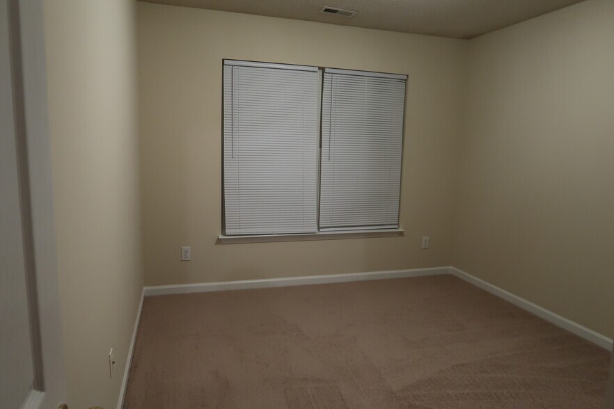 Bedroom 2 - 200 Durston Loop