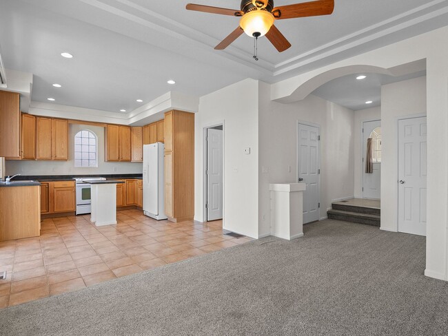 Building Photo - Gorgeous Johnstown Home with Attached Garage and Open Layout!