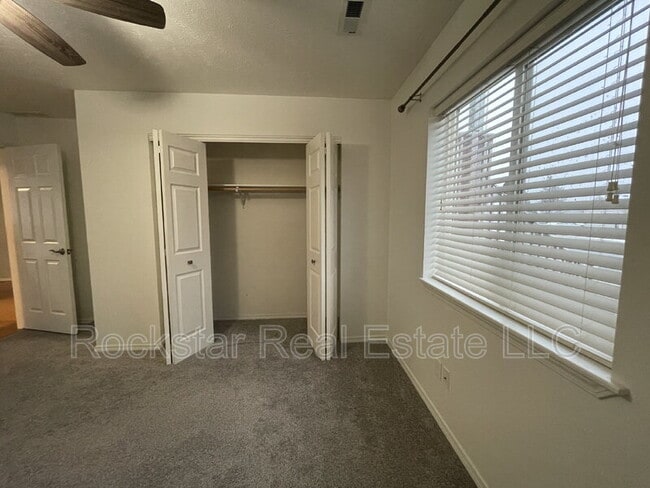 Building Photo - 9022 W Campus Dr