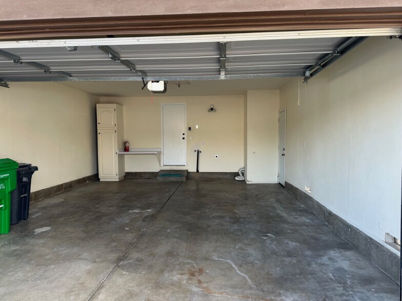 Building Photo - 4446 Moffitt Dr